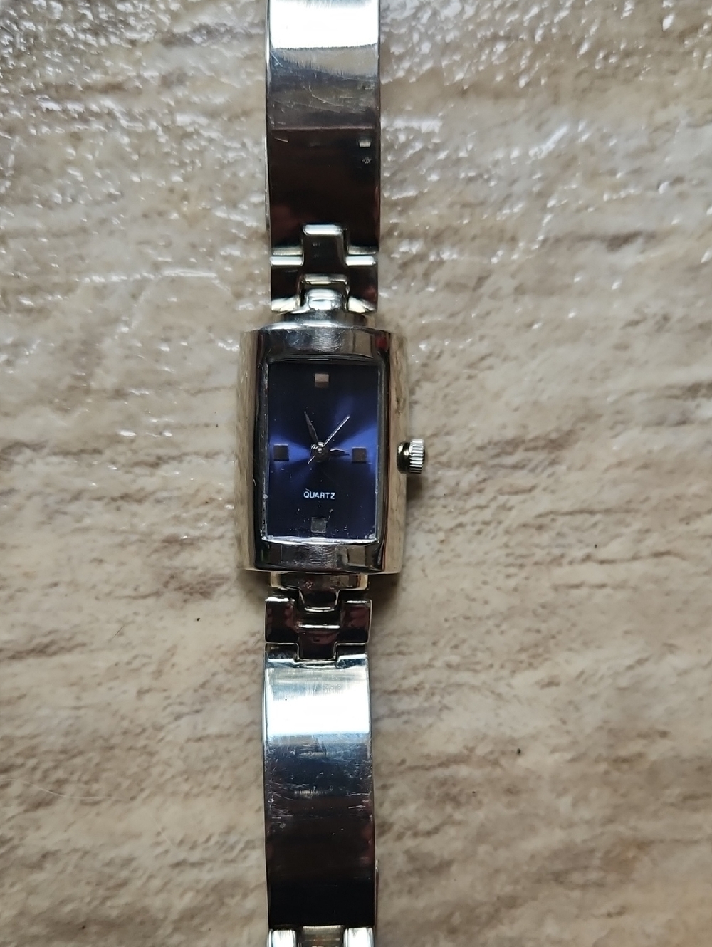 Yves Rocher Quartz Bracelet Watch